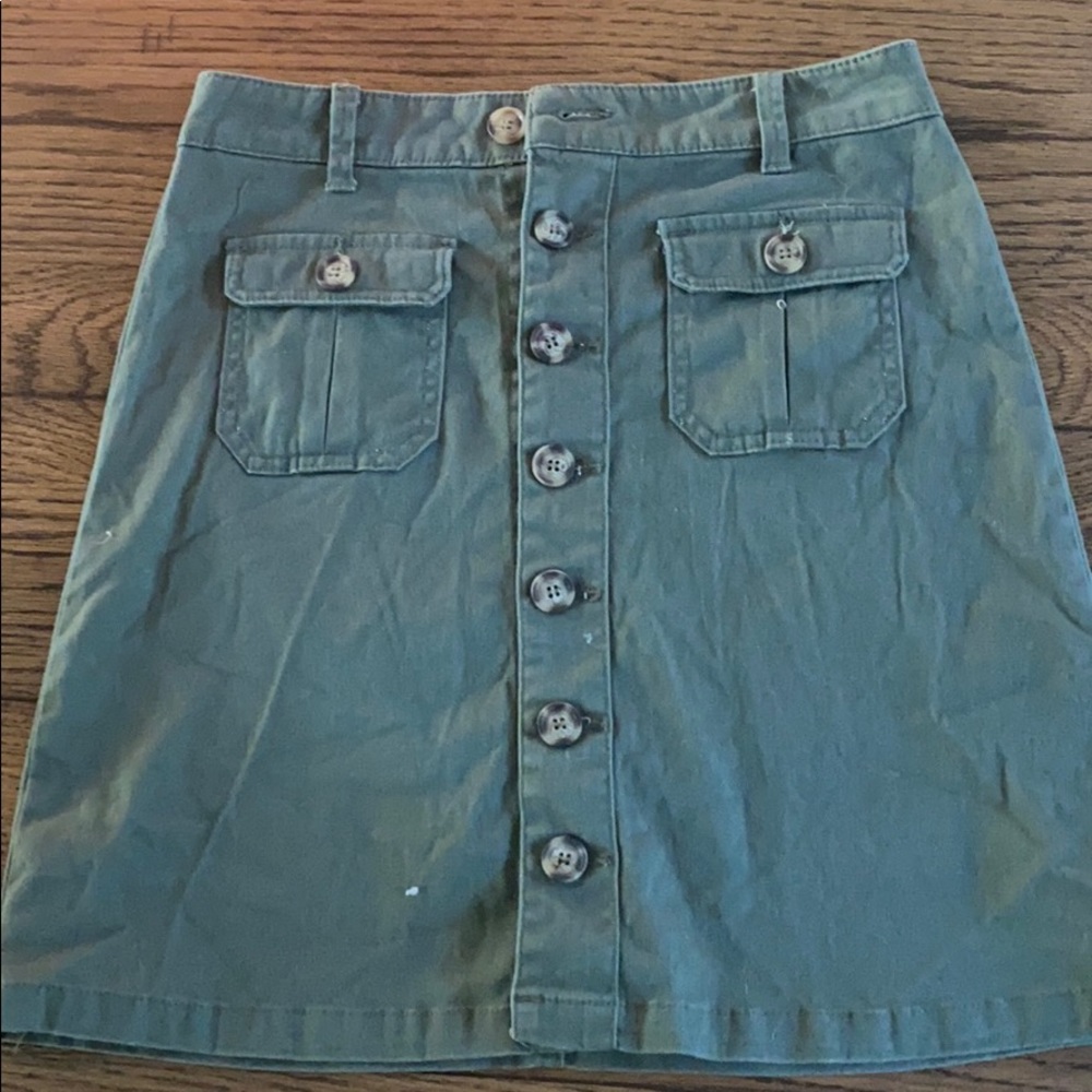 Green skirt